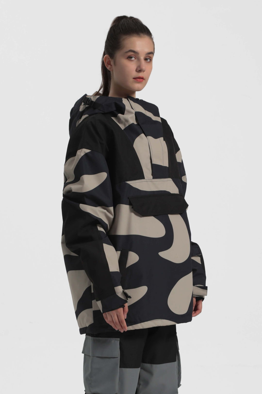 Women's Black Camo Color-Block Insulated Snow Anoraks