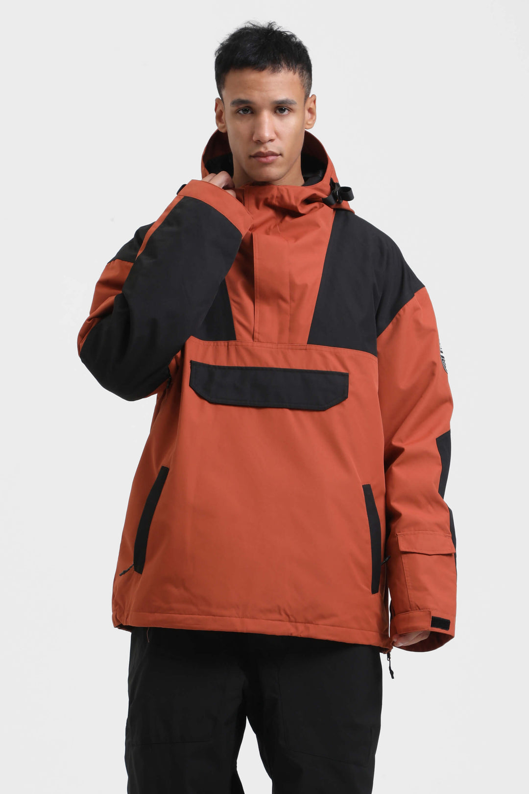 Men's Black Color-Block Insulated Snow Anoraks