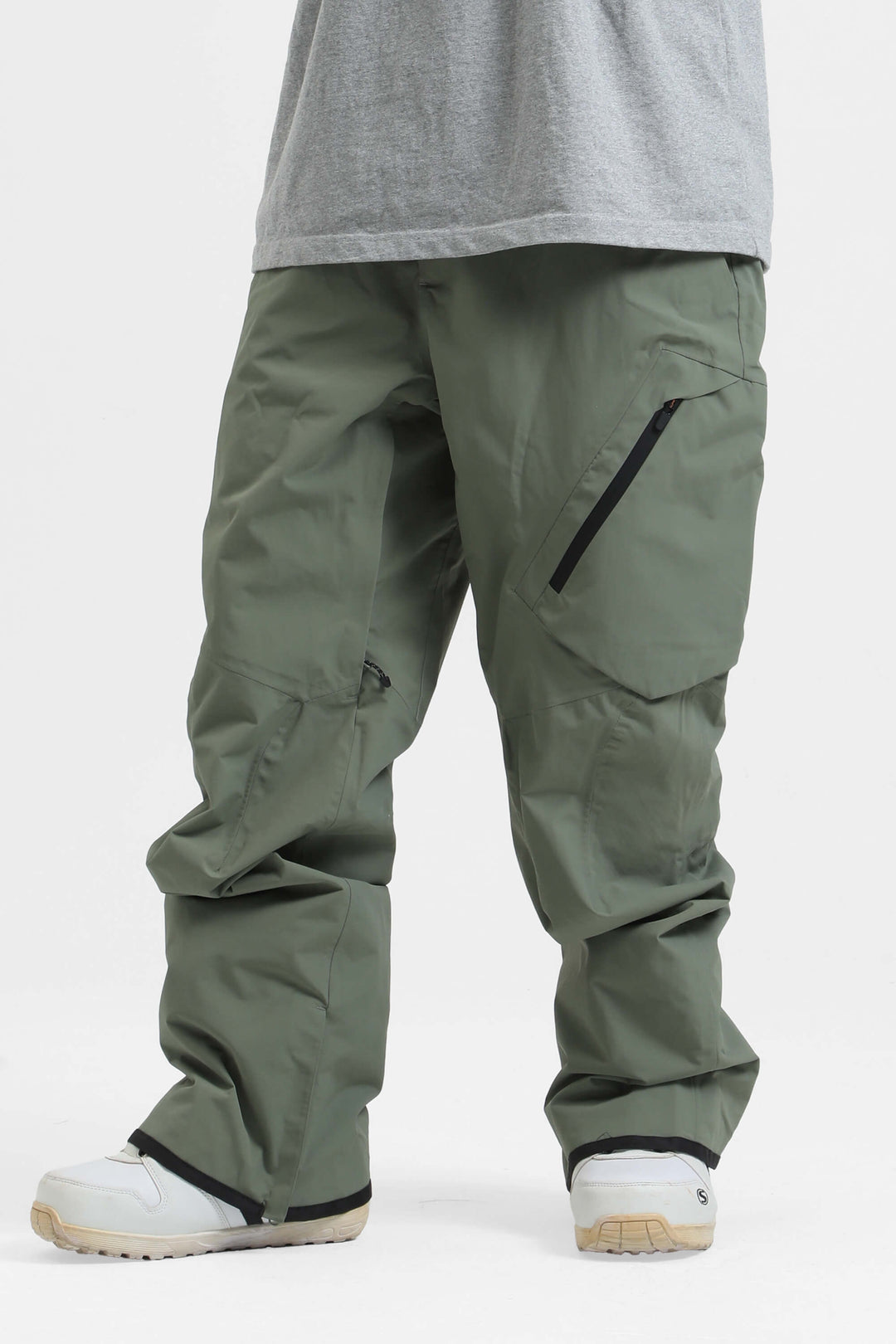 Men's Red Multi-Pocket Venting Baggy Snow Pants