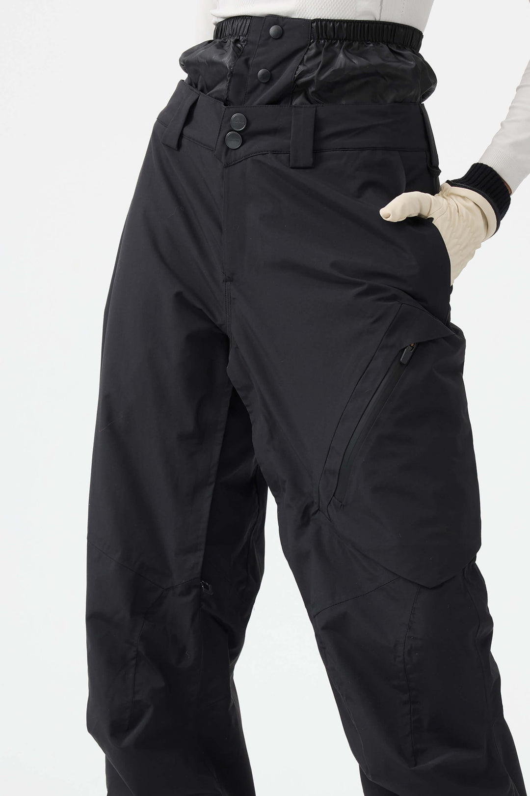 Women's Black Multi-Pocket Venting Baggy Snow Pants