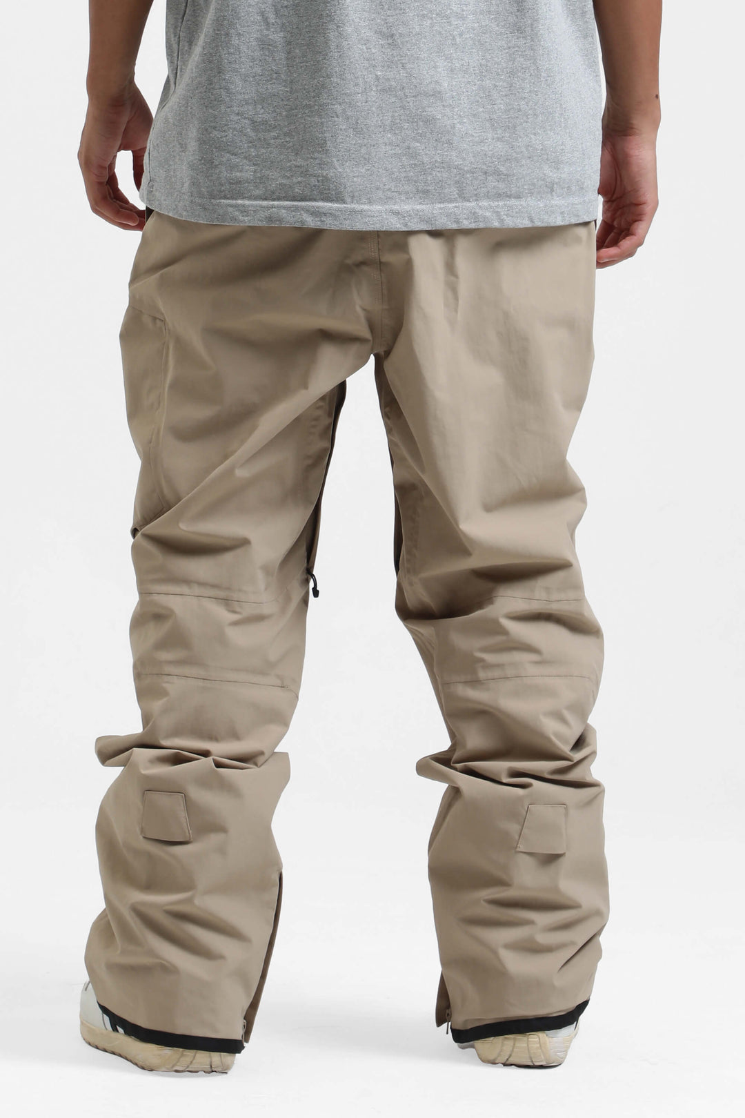 Men's Grey Multi-Pocket Venting Baggy Snow Pants