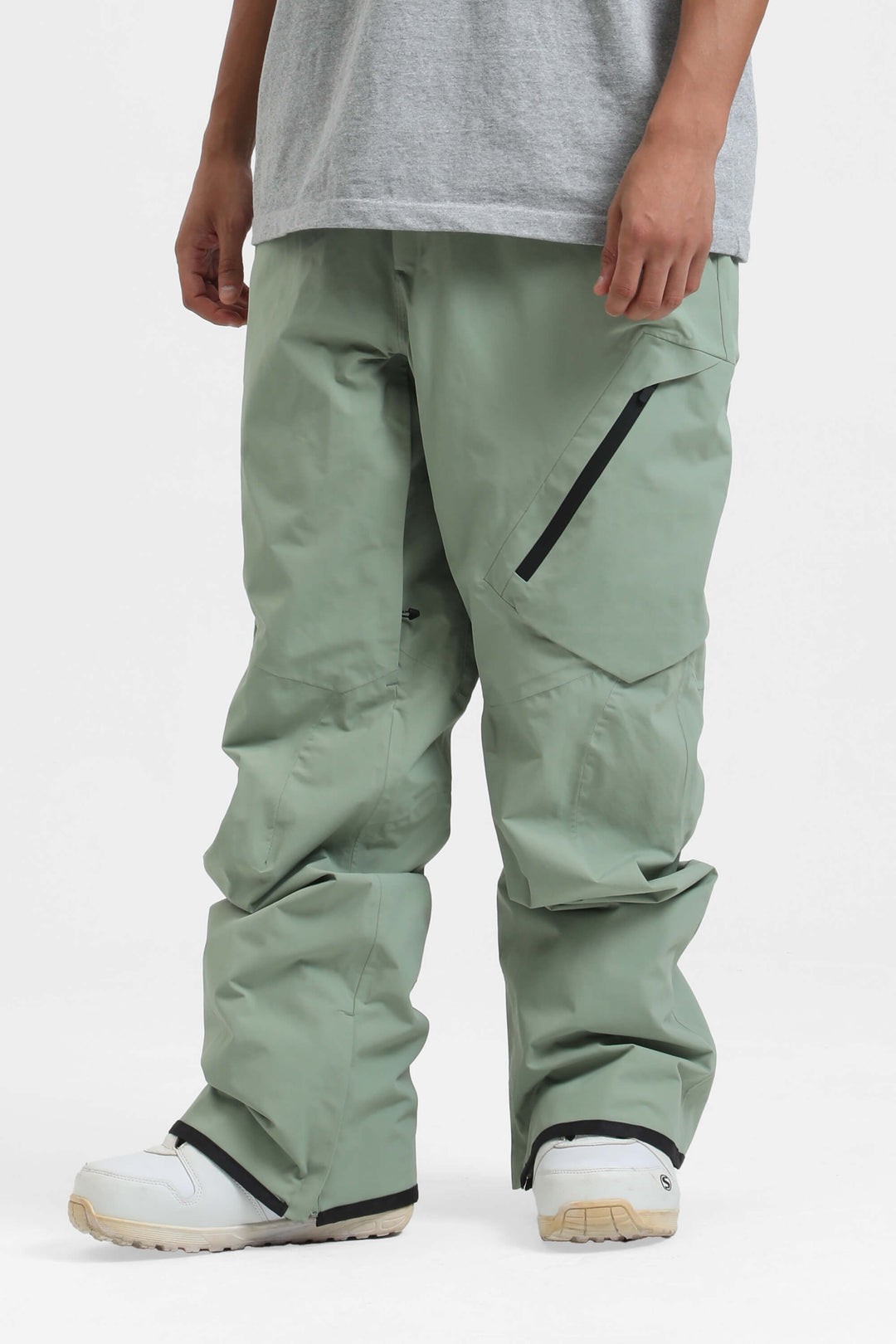 Men's Green Multi-Pocket Venting Baggy Snow Pants