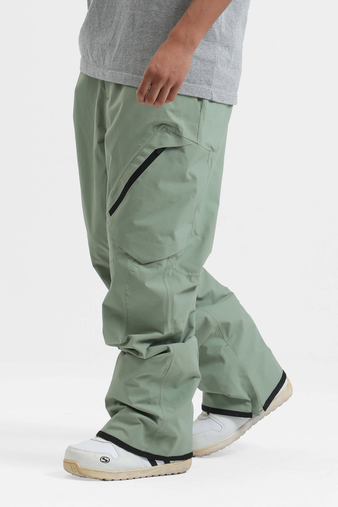 Men's Grey Multi-Pocket Venting Baggy Snow Pants