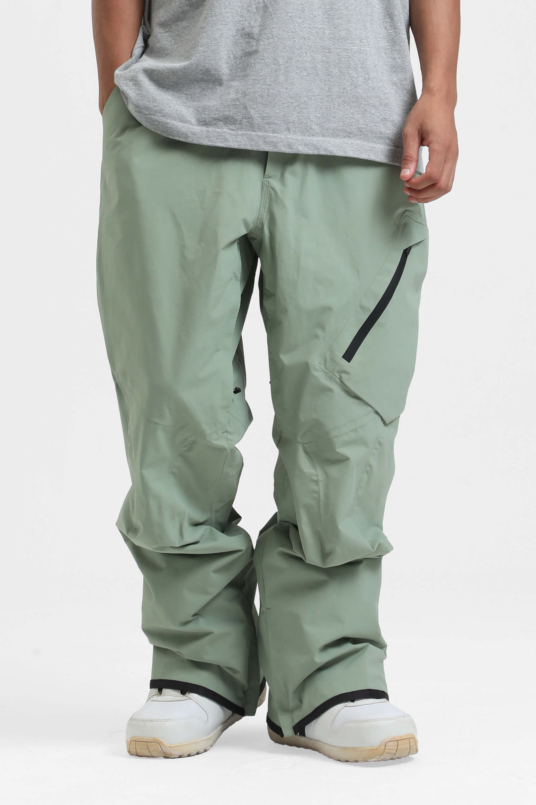 Men's Green Multi-Pocket Venting Baggy Snow Pants