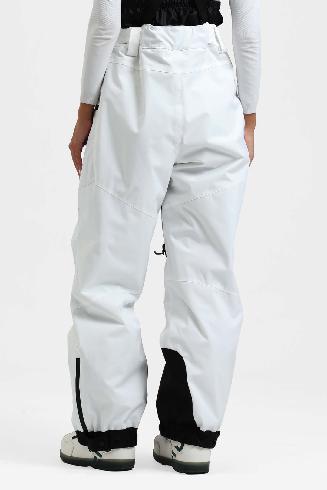 Women's Black Insulated Baggy Snow Pants With Detachable Suspenders