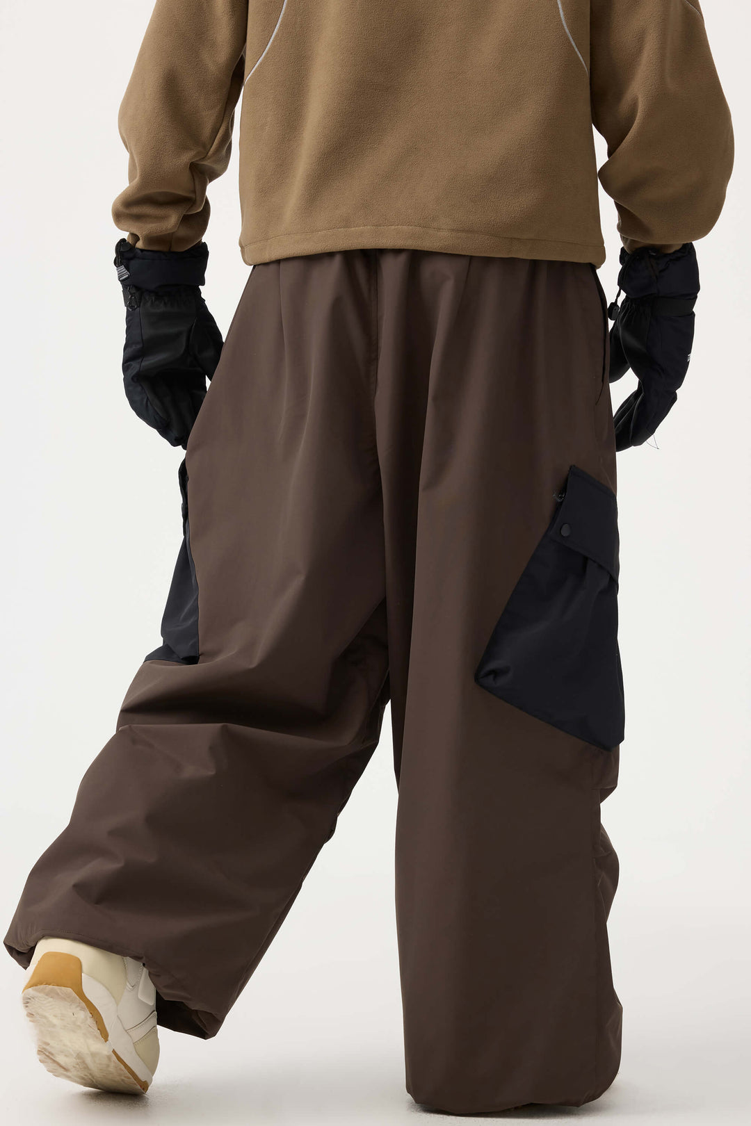 Men's Dark Gray Baggy Color-Blocked Cargo Pocket Snow Pants