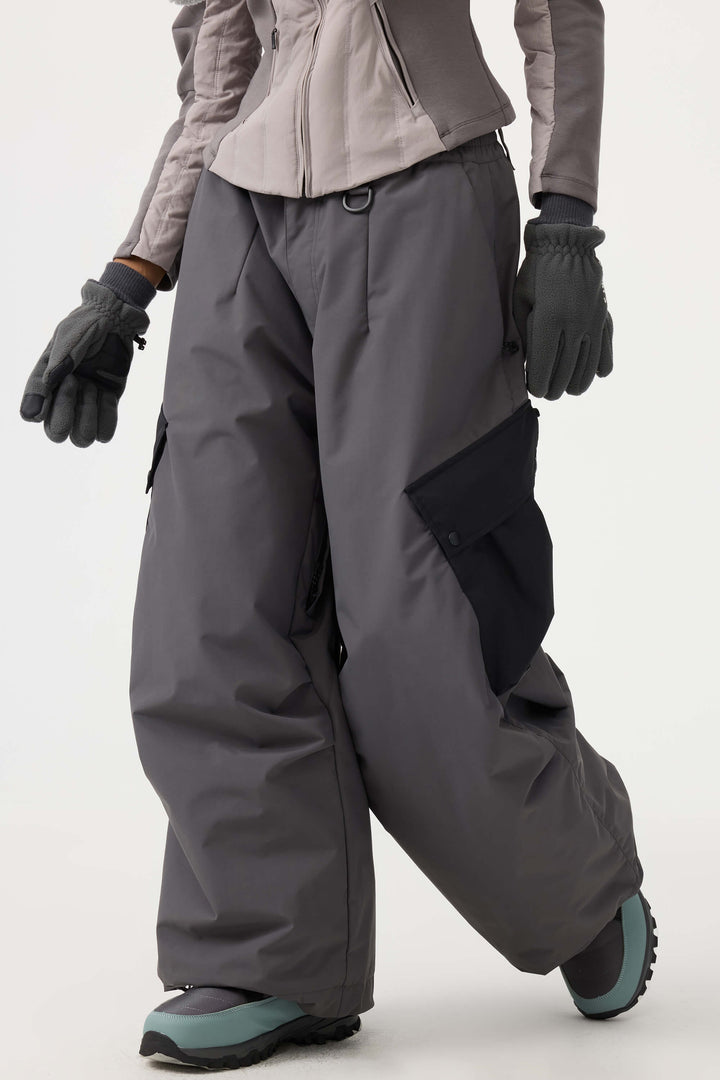 Women's Beige Baggy Color-Blocked Cargo Pocket Snow Pants