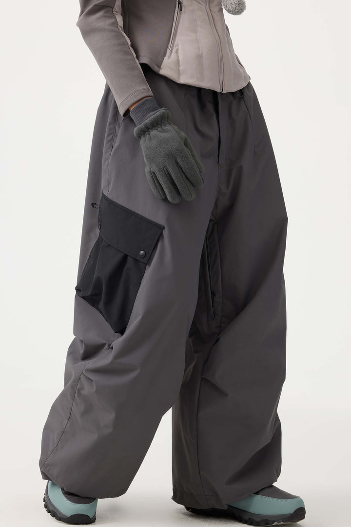 Women's Beige Baggy Color-Blocked Cargo Pocket Snow Pants