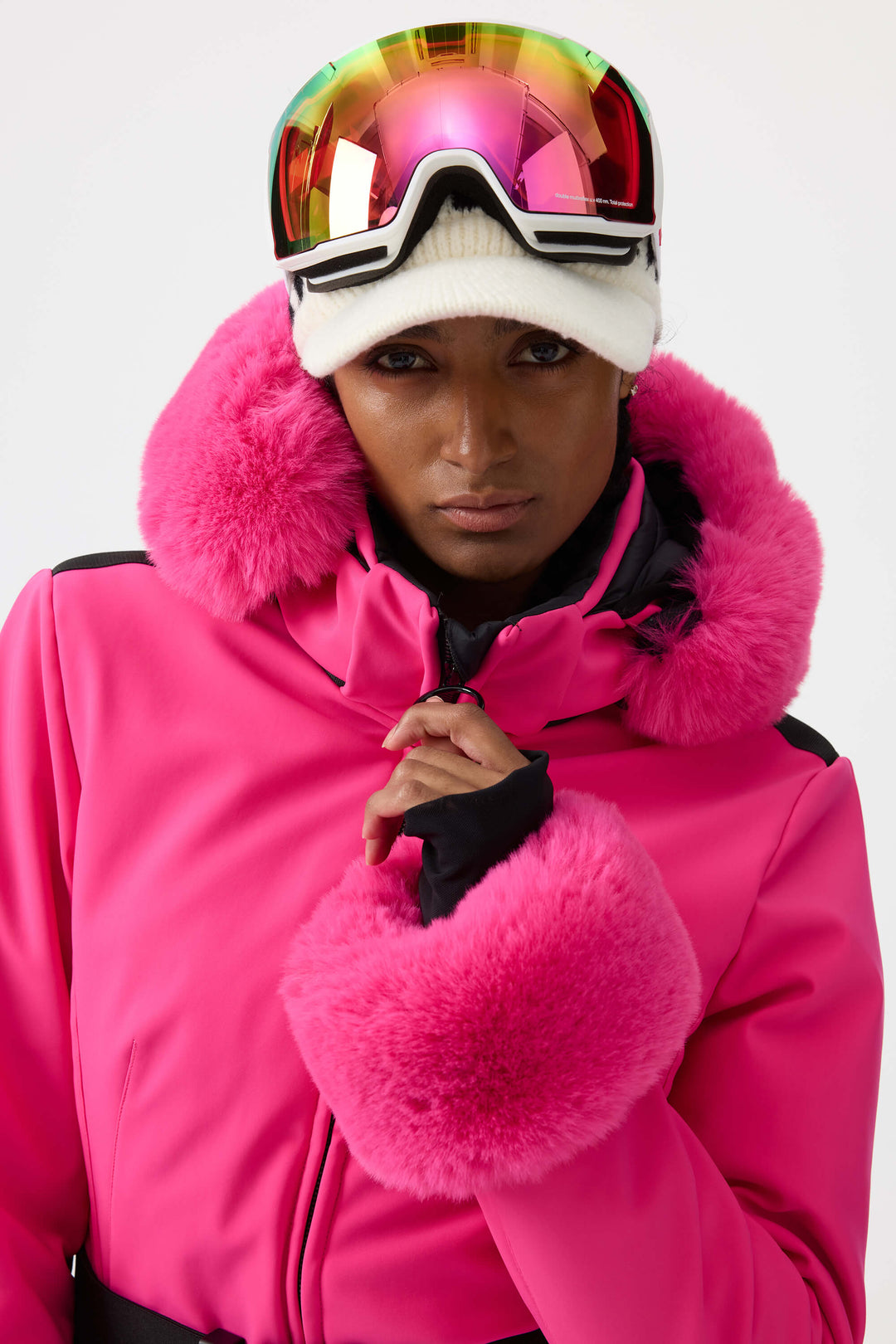 Women's Magenta 3D-Cut Faux Fur Stretch Insulated Ski Jacket