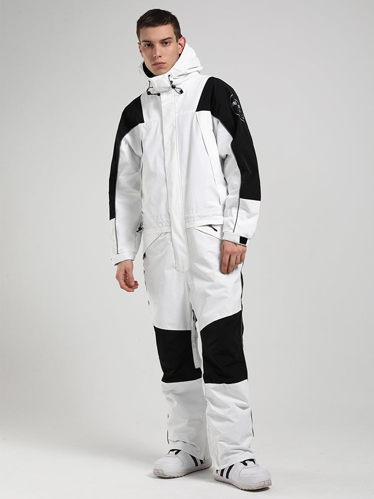 100% polyester. Uses heat energy reflection technology,effectively locks the body's energy, keeps warm, and protects against cold. Waterproof level is 15000MM,quick-drying.YKK high quality zipper, use with confidence.